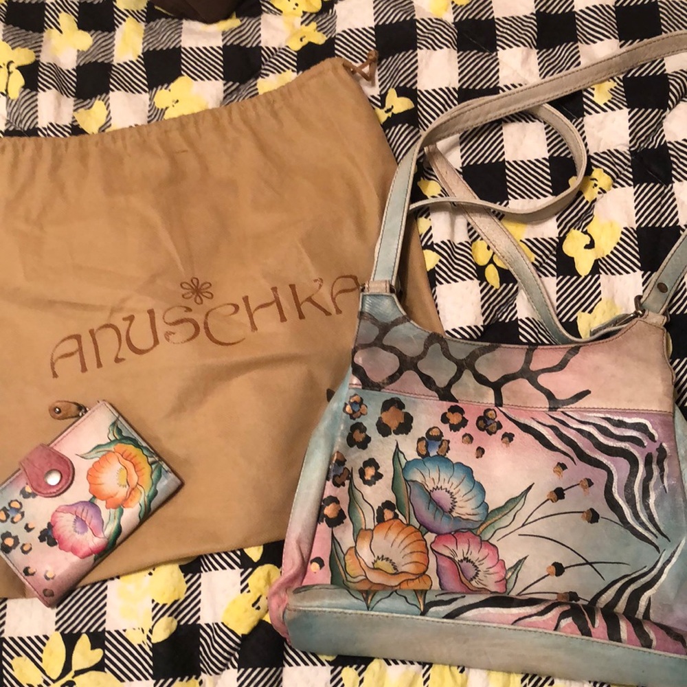 Anuschka Purse and wallet